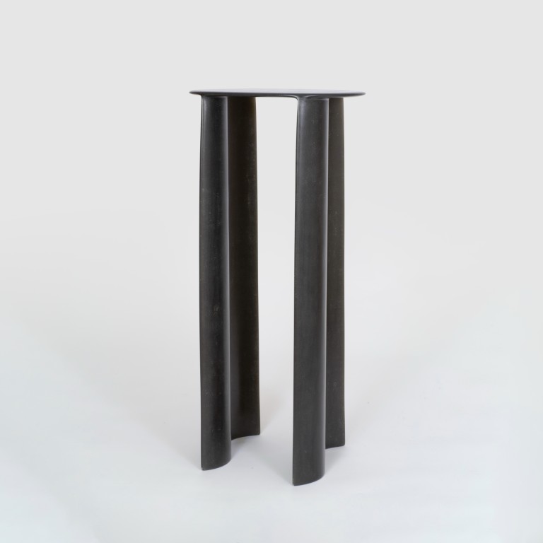  - New Wave - Pedestal (Black)